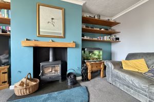 Lounge- click for photo gallery